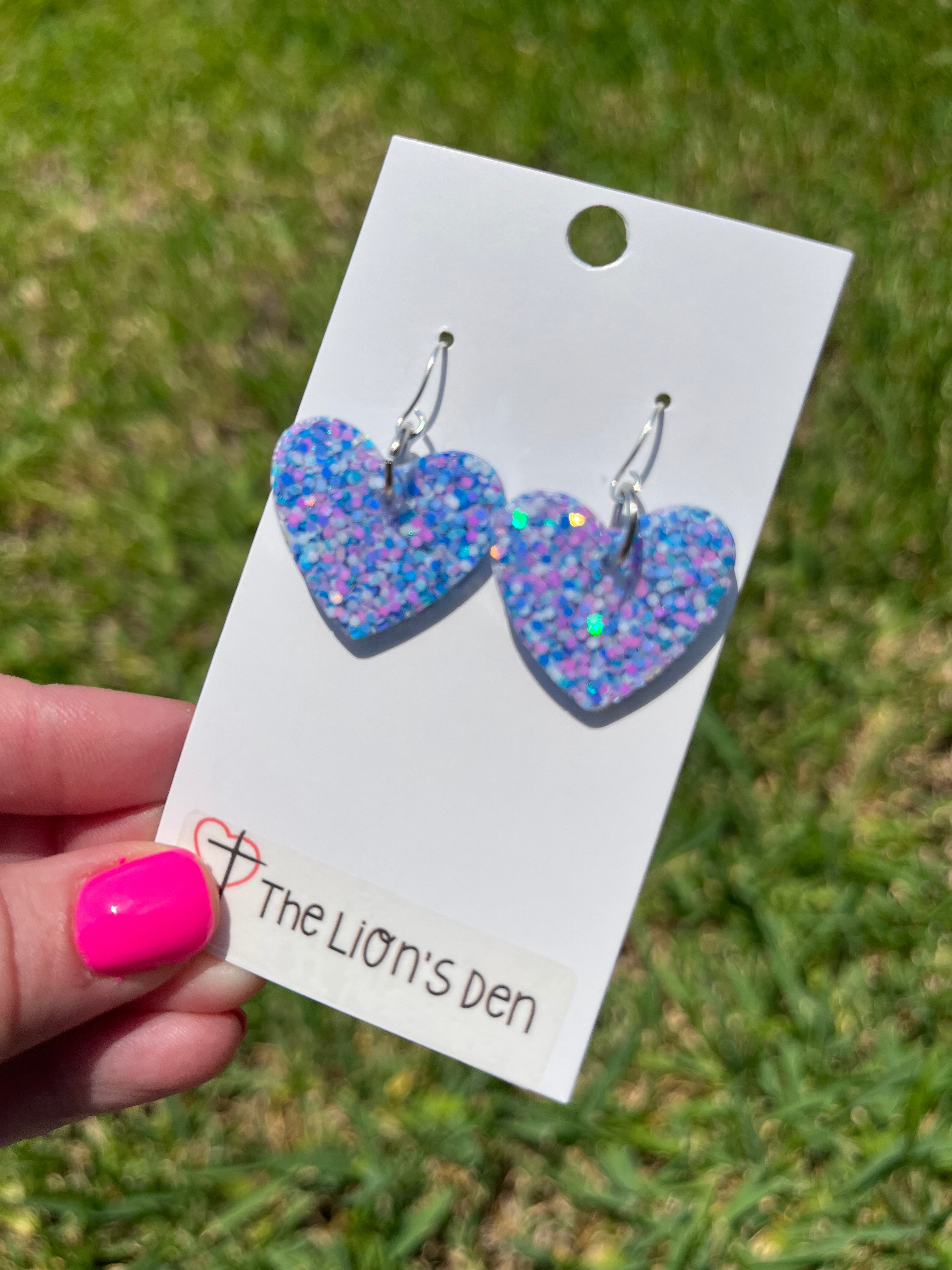 Periwinkle heart earrings