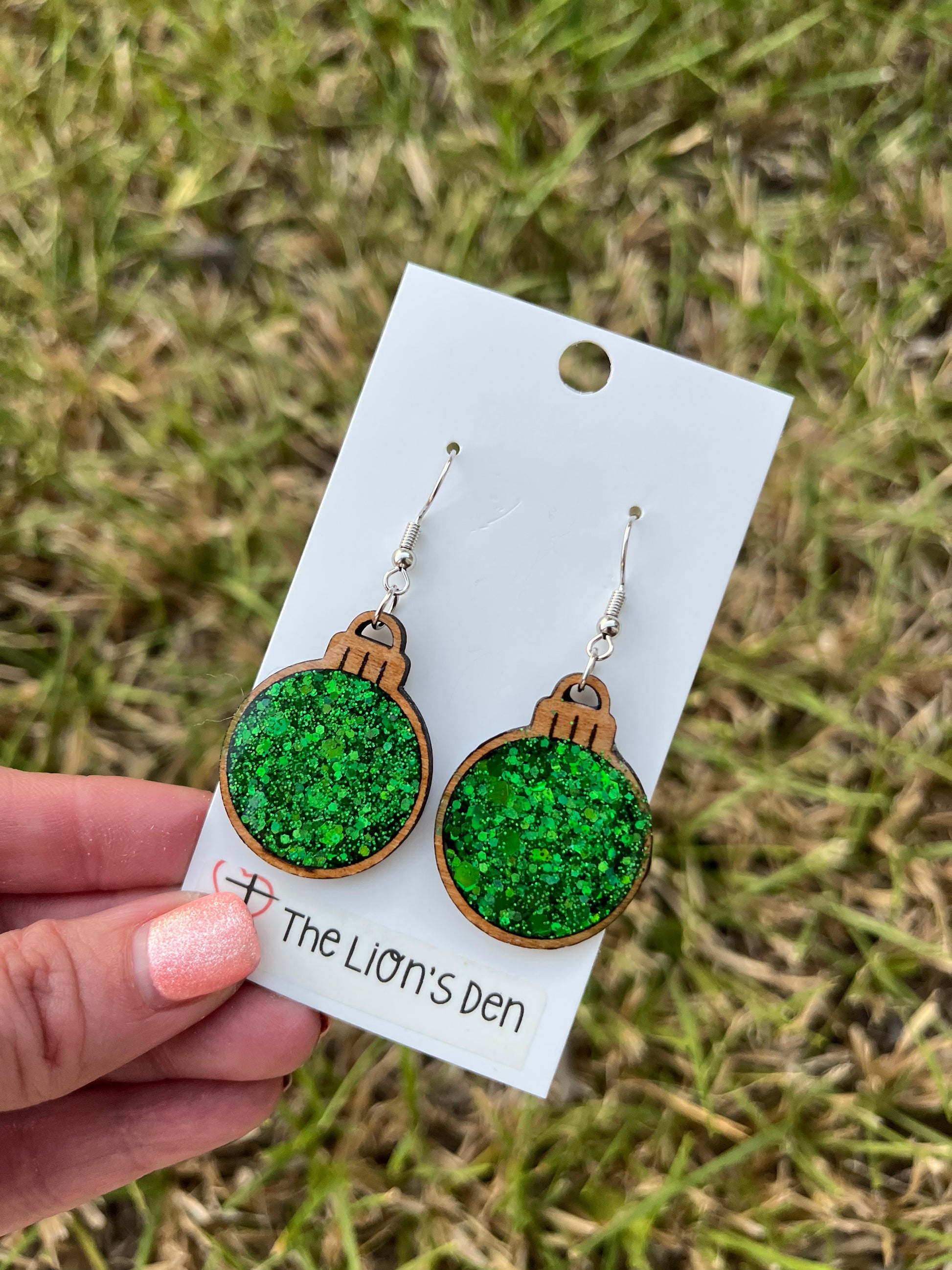 Circle Ornament earrings