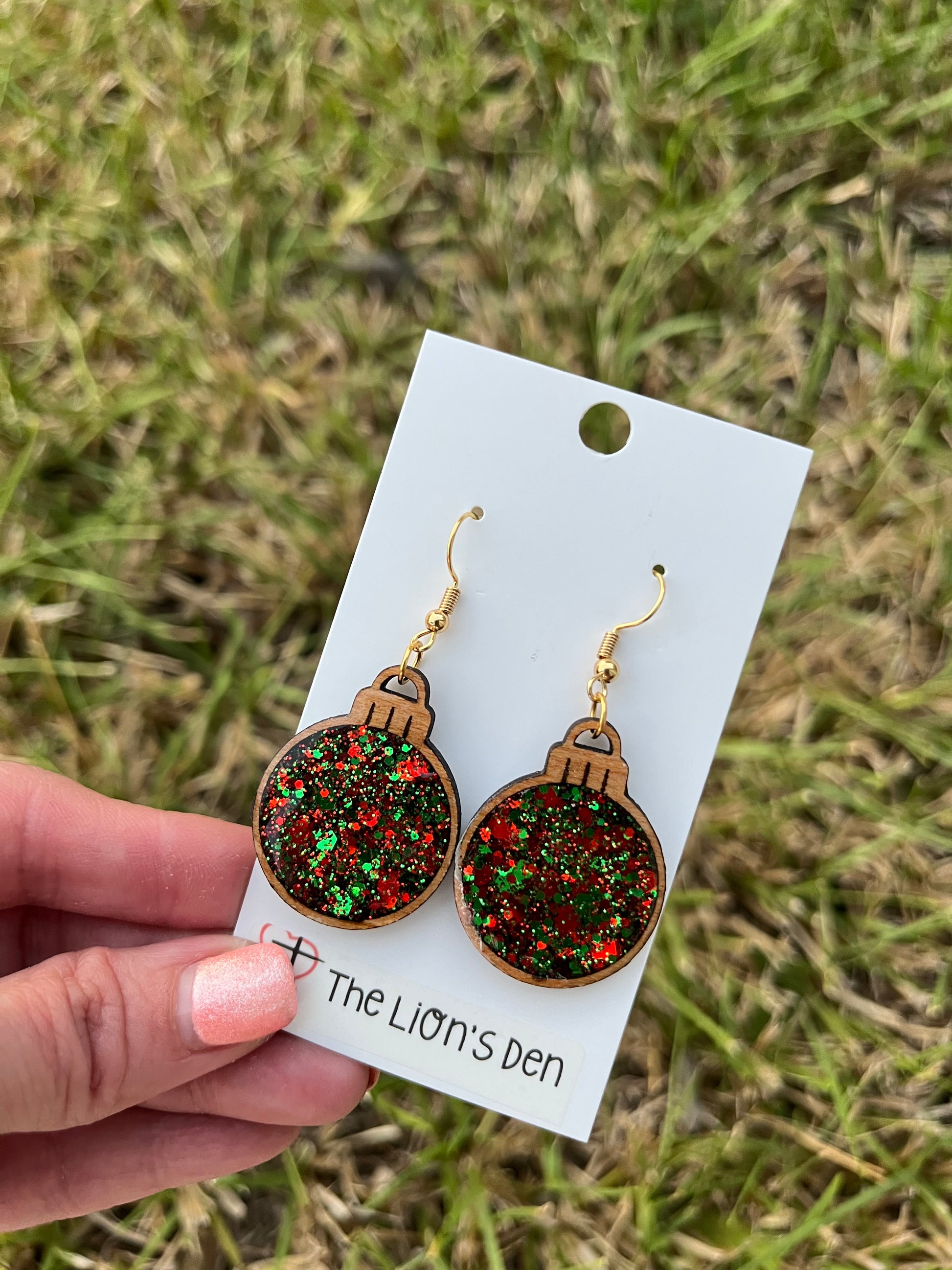 Circle Ornament earrings