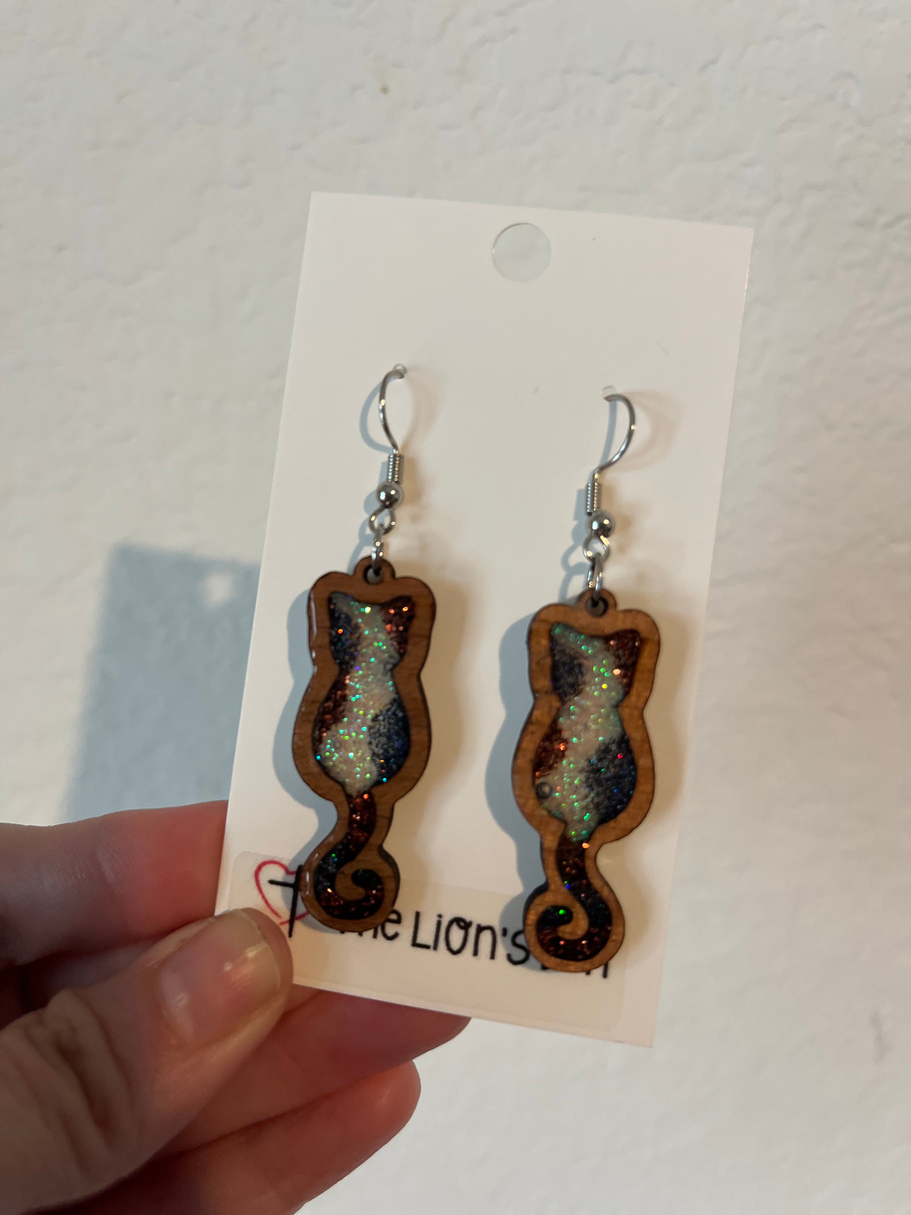 Calico cat earrings