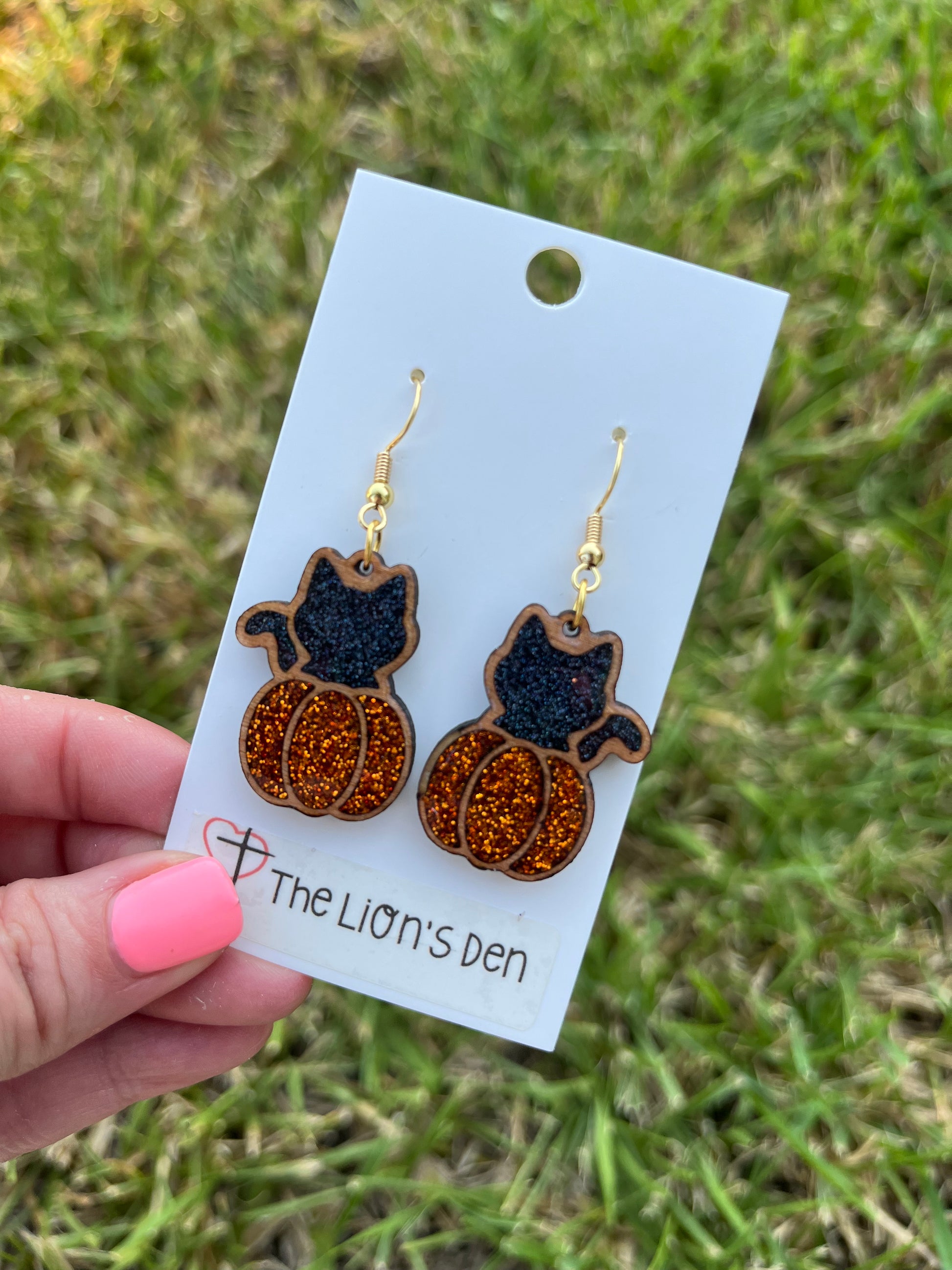 Black cat and pumpkin earrings
